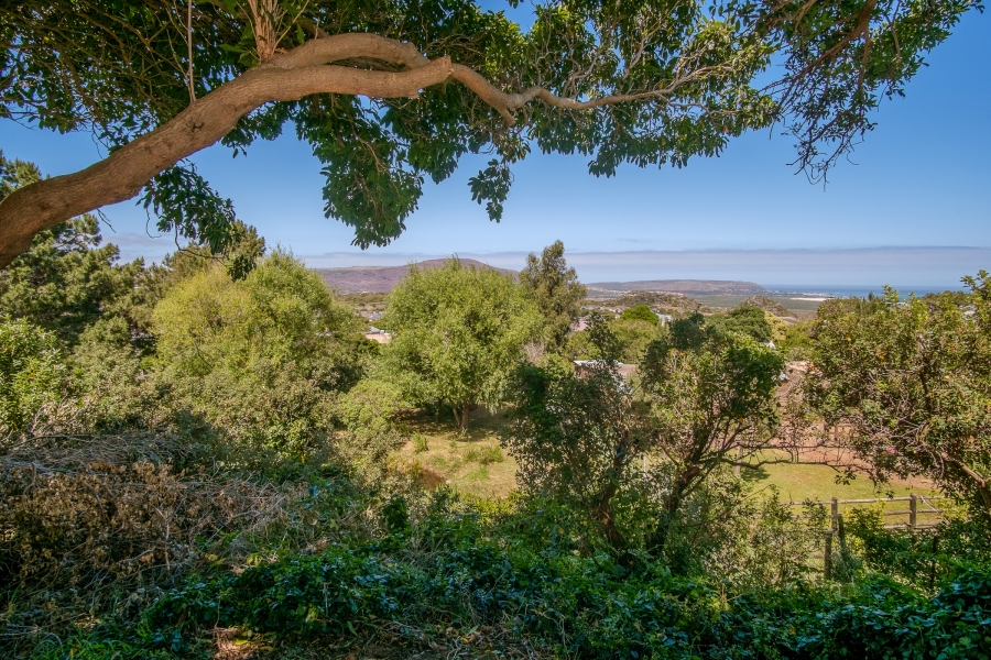 6 Bedroom Property for Sale in San Michel Western Cape